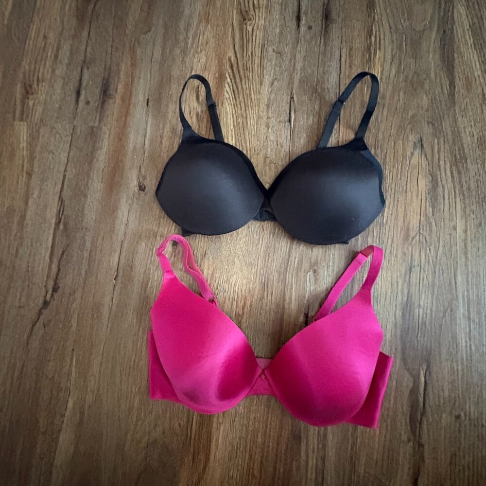 Maidenform 34D Set of 2 Bras-Lightly Padded Push Up Bras-Gently Used